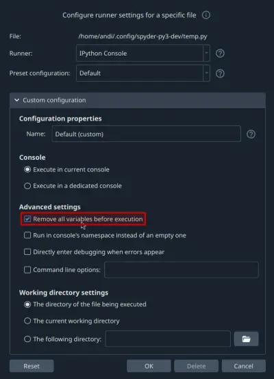 Spyder's remove all variables run configuration